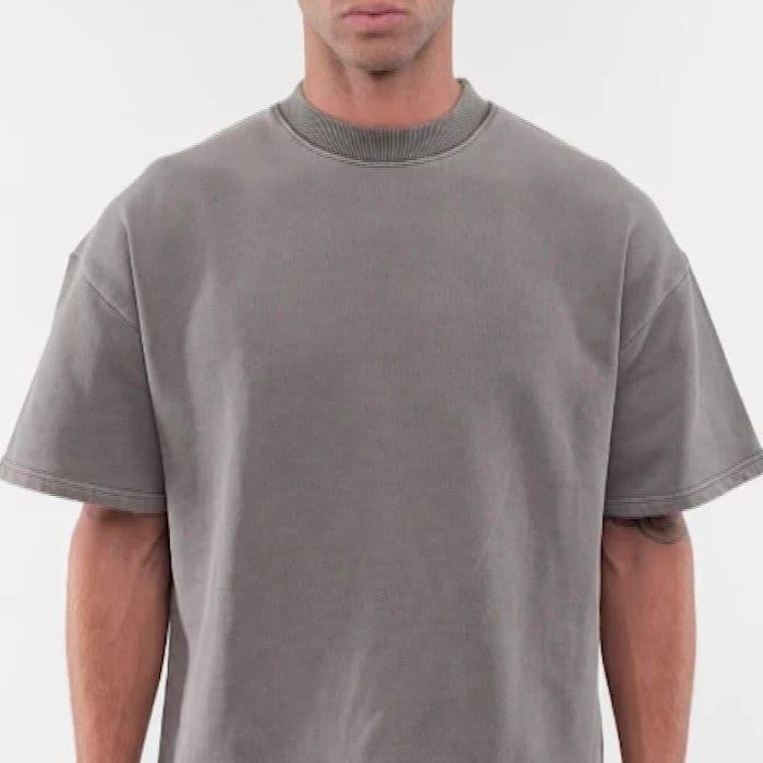 260gsm Long-Staple Garment-Dye Oversized T-Shirt — Premium Essentials Blank for Fashion Labels