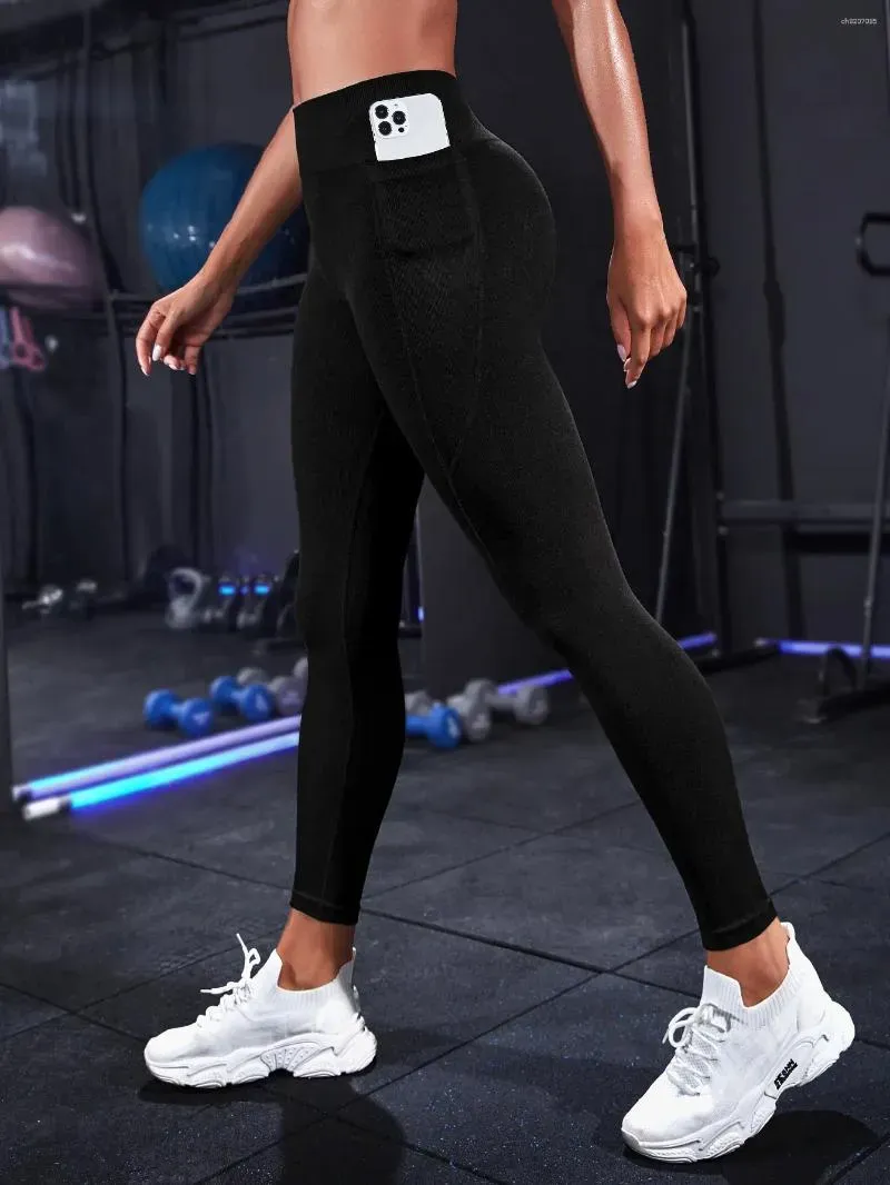Squat-Proof Gym Leggings with Scrunch Seam & Pockets — 260gsm Training Tights for Gymwear Labels